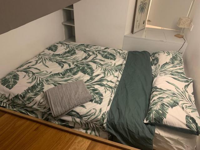 Impresionante Apartamento En Malasana マドリード エクステリア 写真